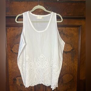 EUC Natalie Martin- Elegant White Embroidered Eyelet Cotton Tank. Size XL